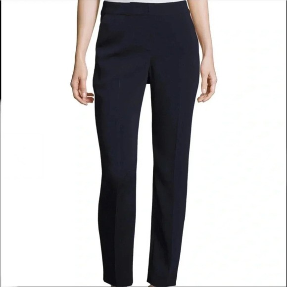 St. John Collection Classic Emma Stretch Navy Blue Size 12 - Picture 1 of 4
